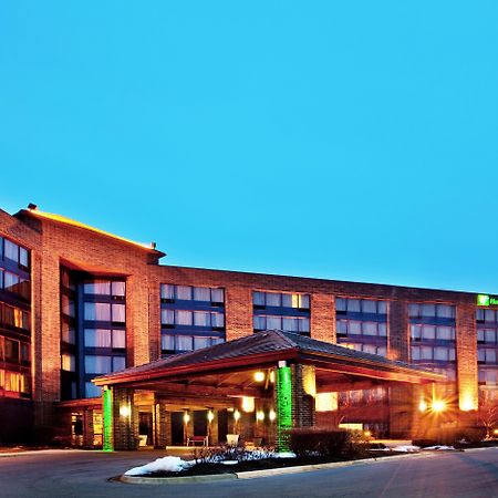Holiday Inn Chicago Nw Crystal Lk Conv Ctr By Ihg Crystal Lake Exterior photo