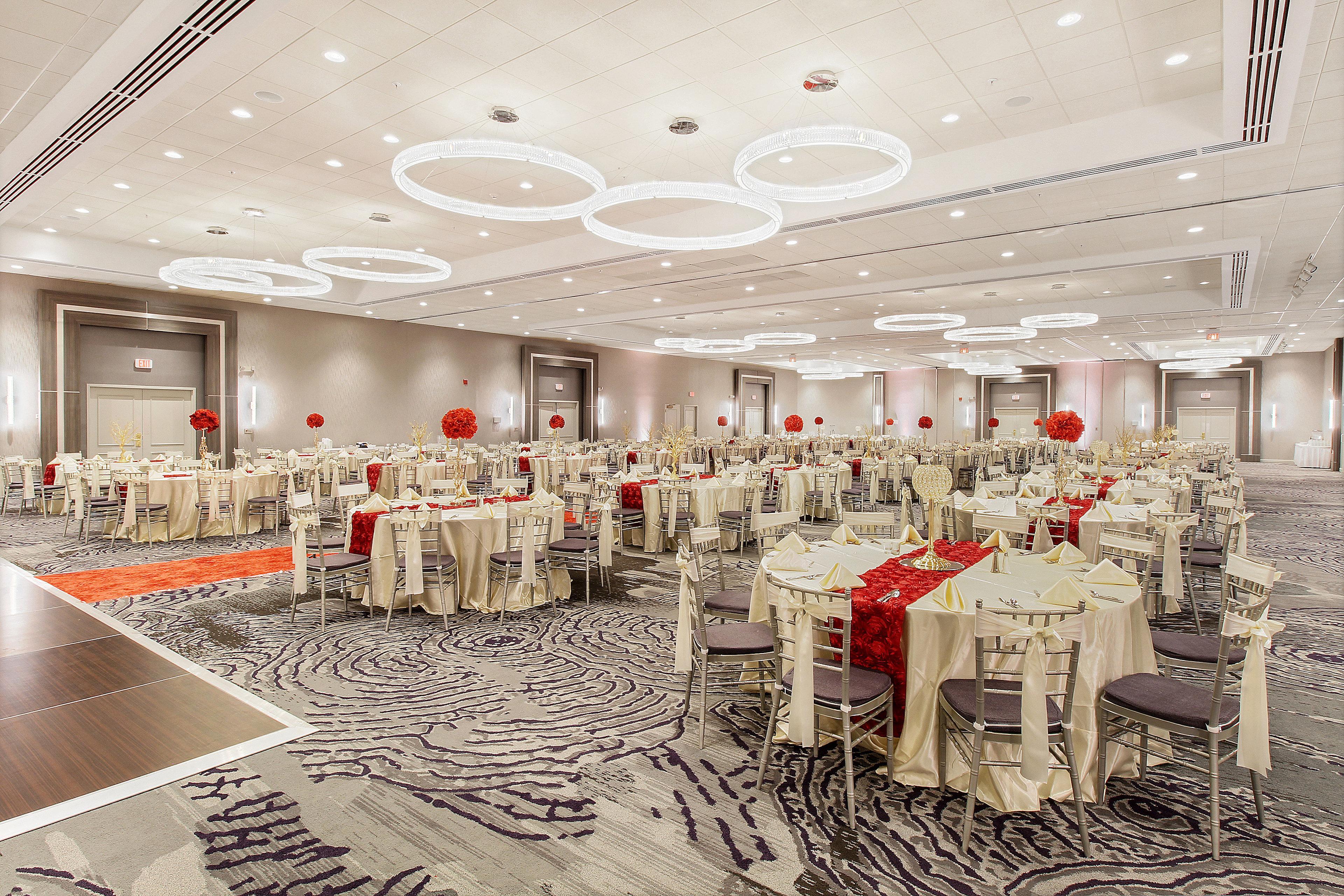Holiday Inn Chicago Nw Crystal Lk Conv Ctr By Ihg Crystal Lake Exterior photo