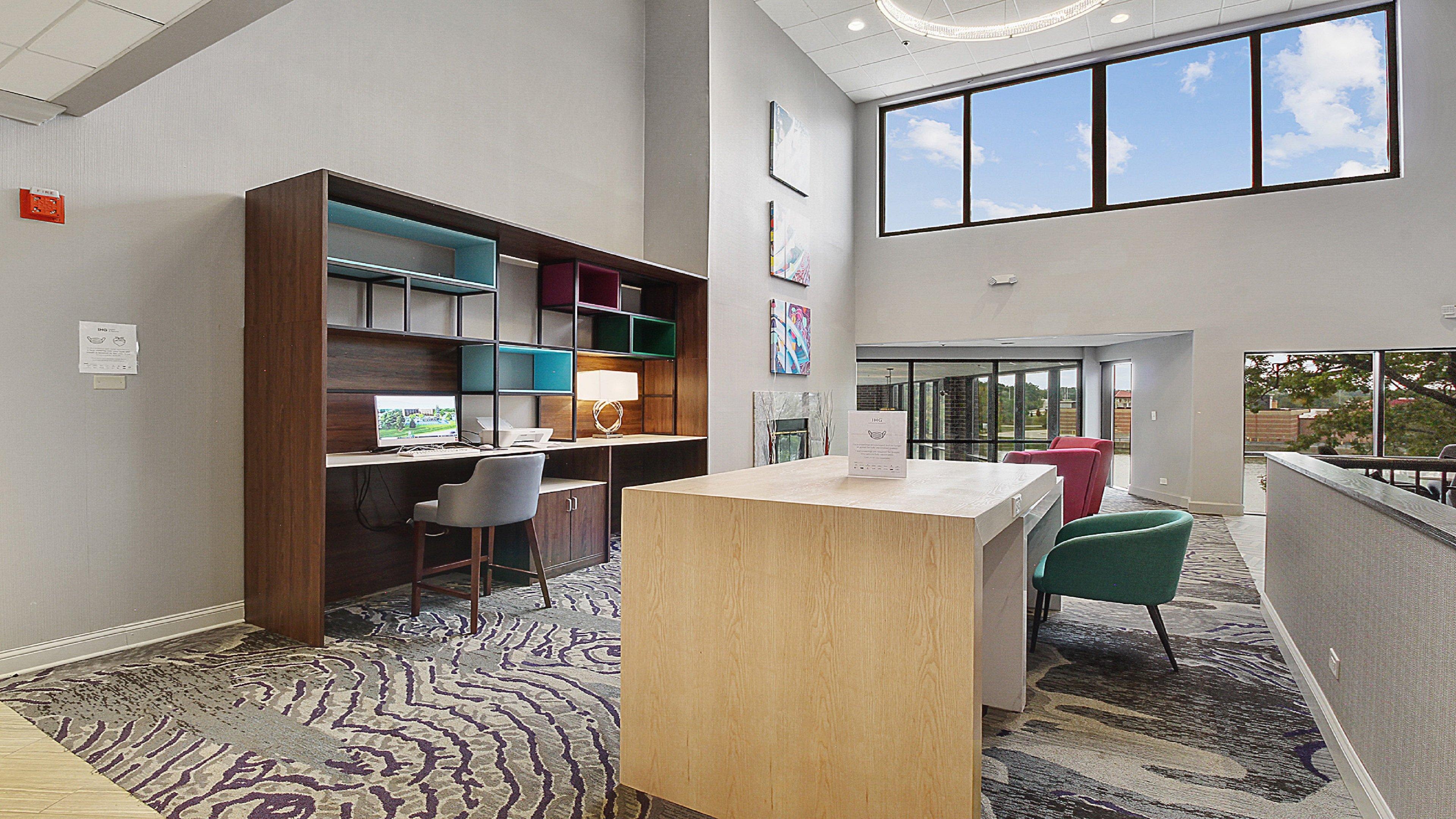 Holiday Inn Chicago Nw Crystal Lk Conv Ctr By Ihg Crystal Lake Exterior photo